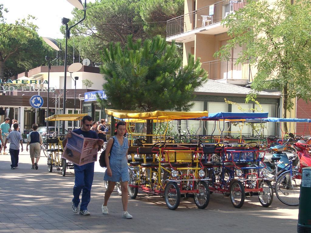 Appartamento Guido Reni Lido di Spina Exterior foto