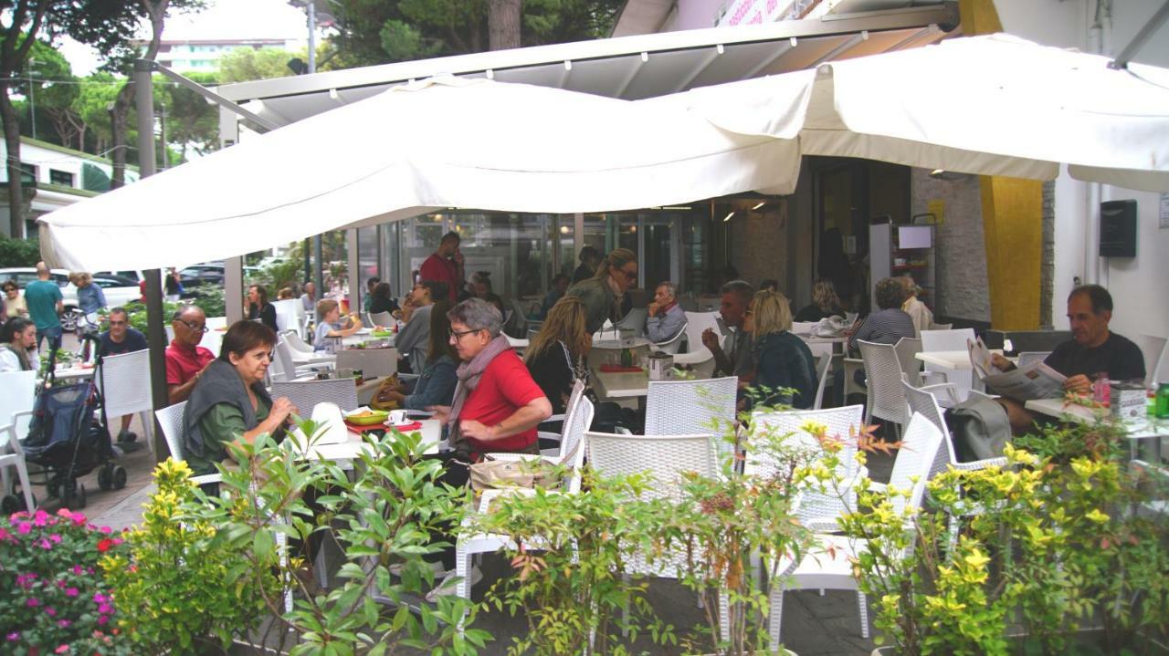 Appartamento Guido Reni Lido di Spina Exterior foto