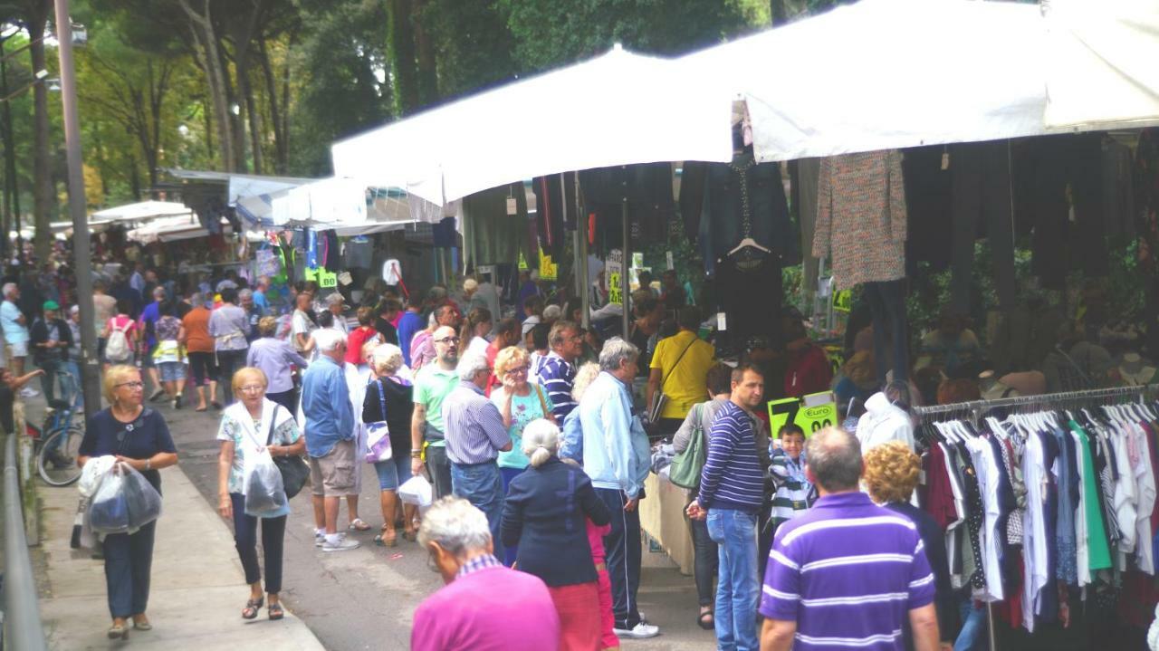 Appartamento Guido Reni Lido di Spina Exterior foto